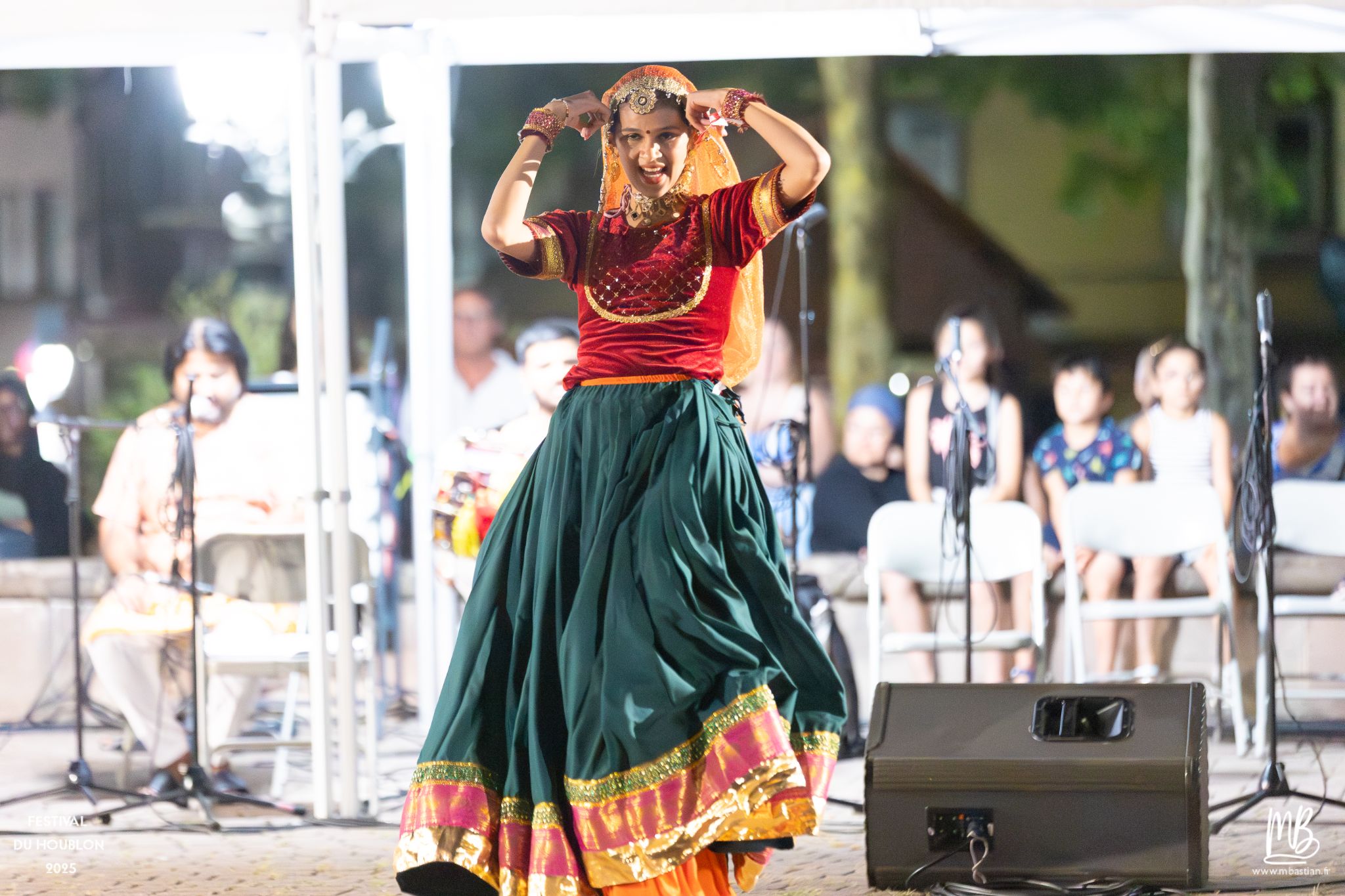 20250819 FOLIE BY NIGHT (INDE) MB 50